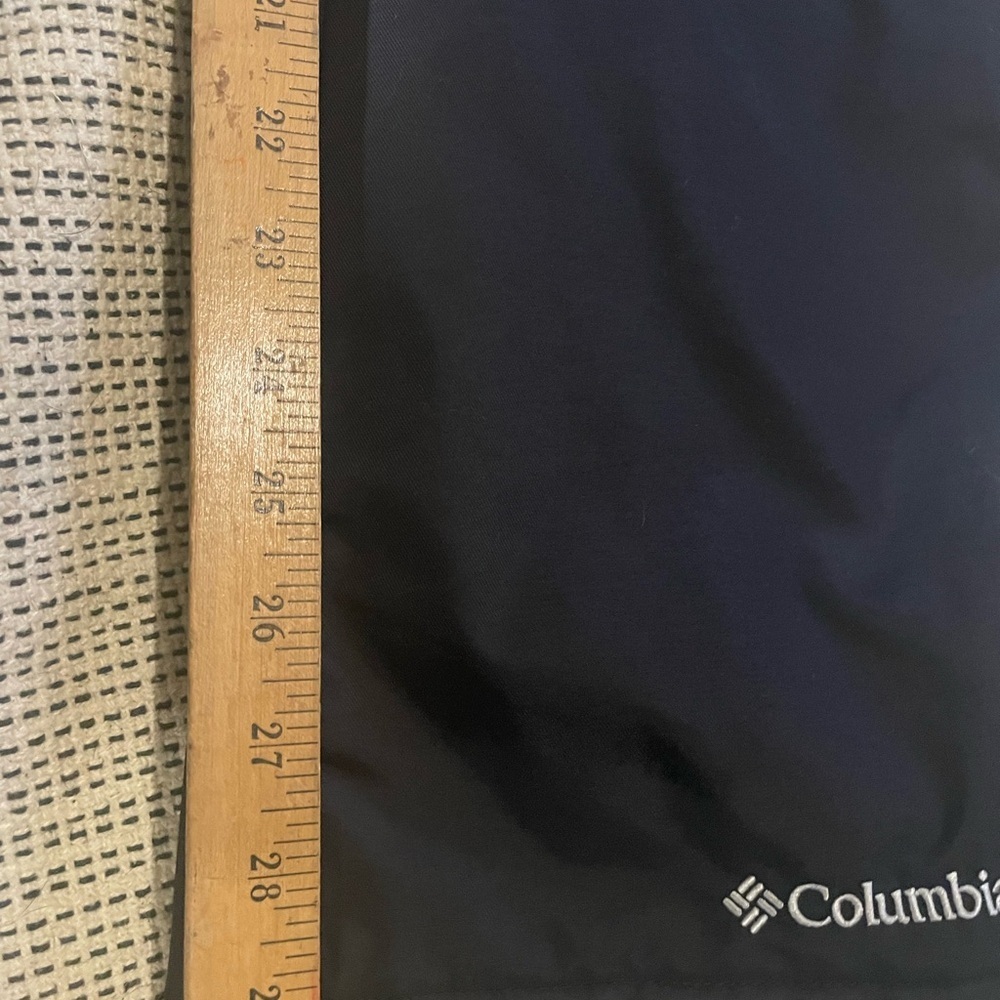 Woman’s Columbia Black Pants With Omni-Tech - Picture 3 of 8